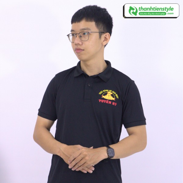 mau-ao-thun-nhan-vien-cssx-banh-mi-heo-quay-tuyen-ky-4