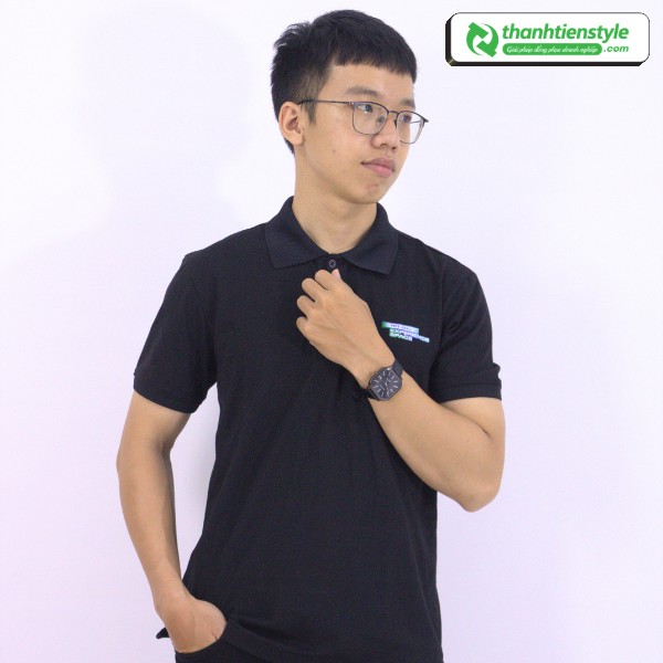 mau-dong-phuc-nhan-vien-cong-ty-fpt-edu-den-3