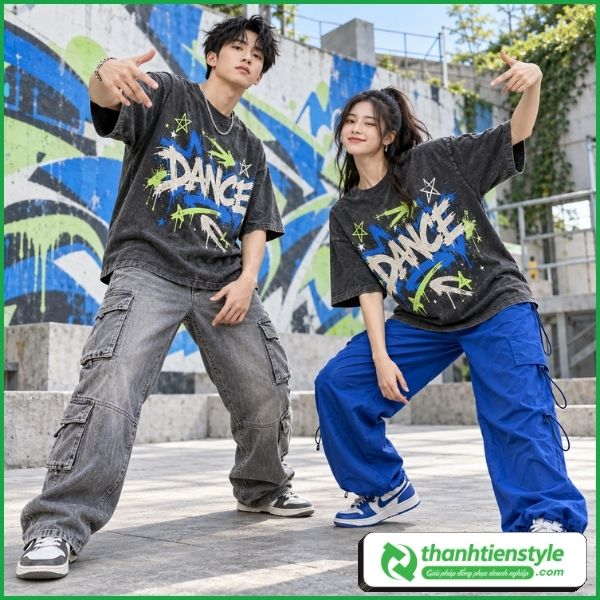 ao-nhom-nhay-in-chu-va-hoa-tiet-graffiti-1