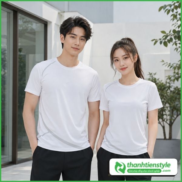 ao-thun-dong-phuc-mau-trang-tron-co-ban-2