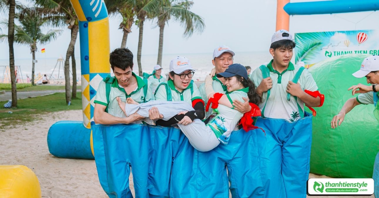 bung-no-nhiet-huyet-qua-cac-thu-thach-teambuilding-11
