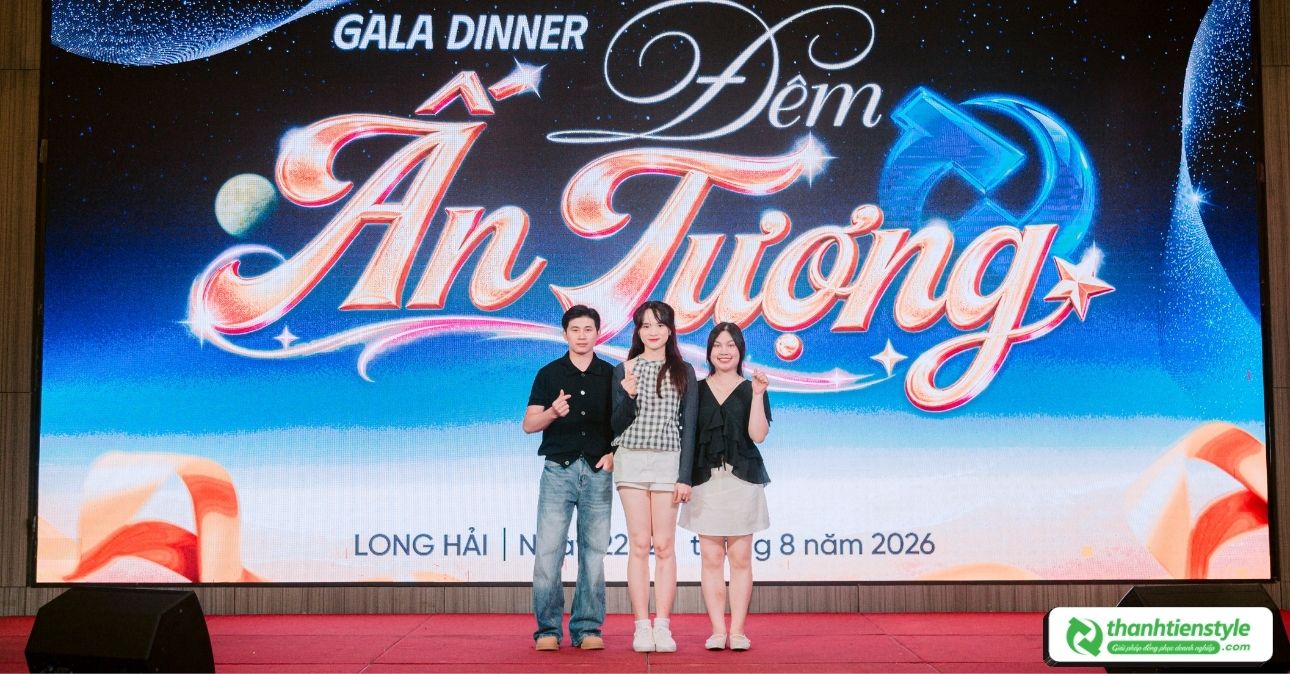 dem-gala-dinner-thang-hoa-tron-ven-cam-xuc-2