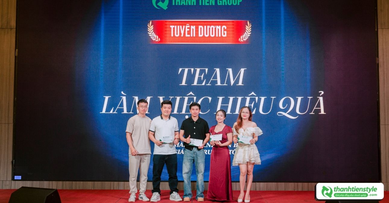ton-vinh-nhung-cong-hien-vi-su-phat-trien-chung-6