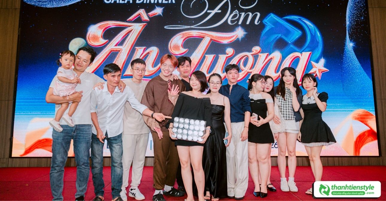 ton-vinh-nhung-cong-hien-vi-su-phat-trien-chung-8