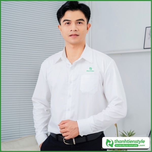 ao-so-mi-dong-phuc-tay-dai-mau-trang-thanh-tien-style-2