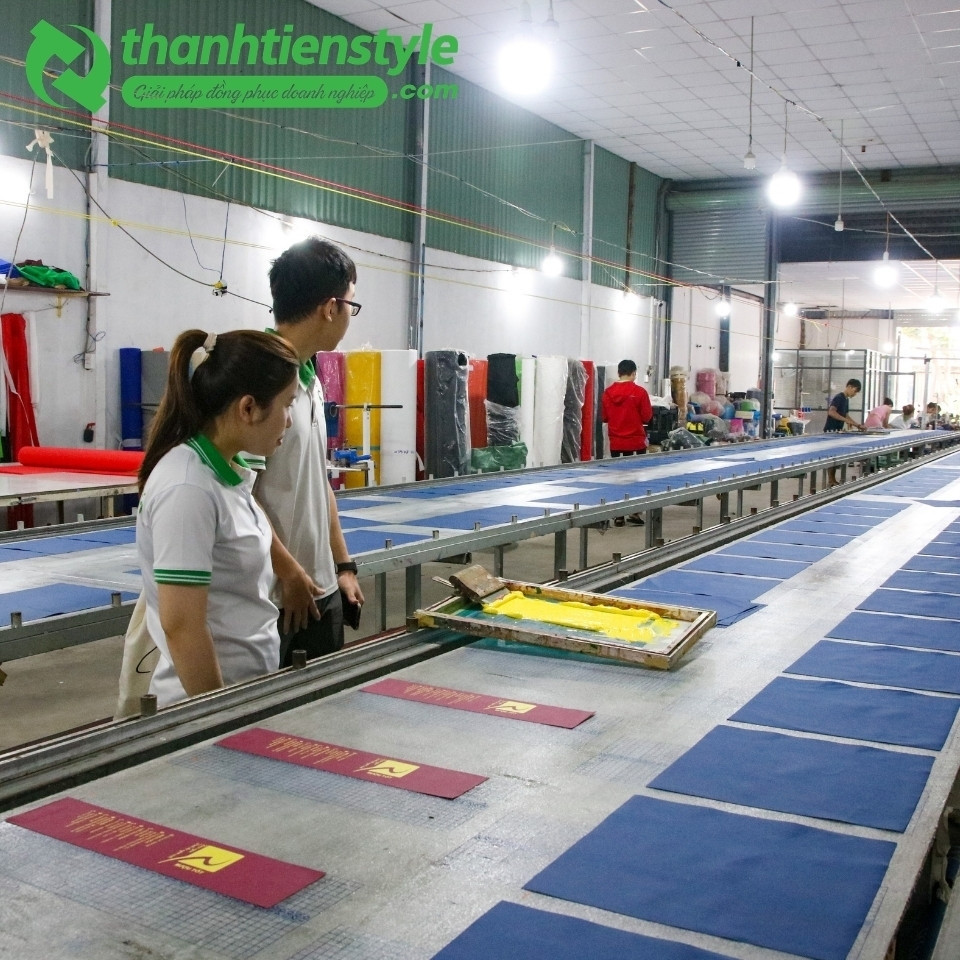thanh-tien-style-xuong-may-dong-phuc-cong-ty-cao-cap-gia-re-thiet-ke-dep-nhat-tphcm-4